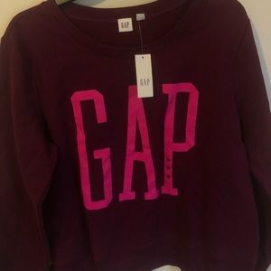 NEW Gap Sweatshirt